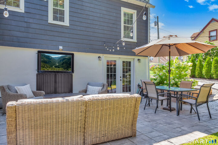 Property Photo:  14 Lincoln Avenue  CT 06405 