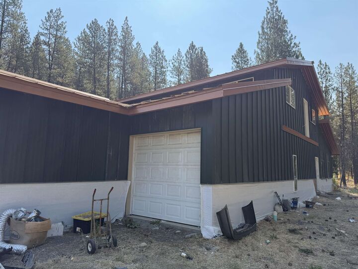 Property Photo: 9108 N Brooks Rd WA 99224