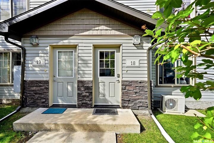 Property Photo:  5549 Blake Crescent 18  SK S4X 0J1 