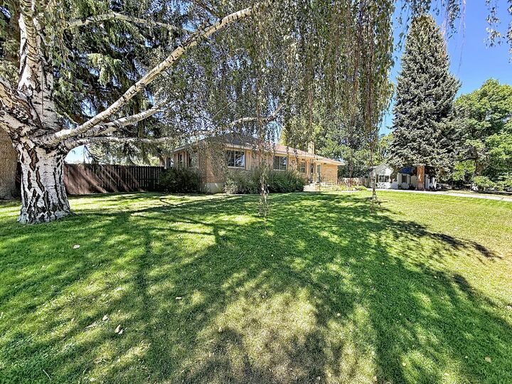 Property Photo:  344 N Desmet Avenue  WY 82834 