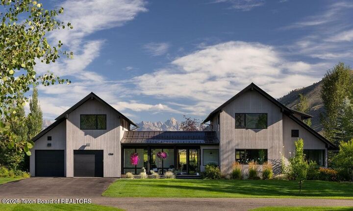 Property Photo: 1268 Melody Creek Lane WY 83001