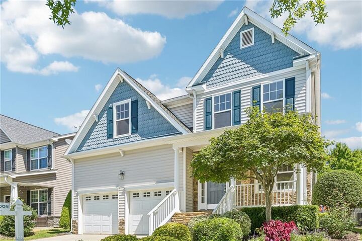 Property Photo:  2080 Glenkirk Drive  NC 27215 