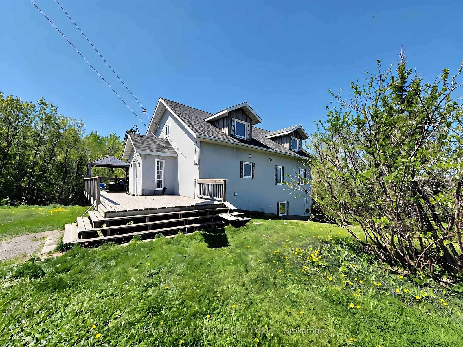 Property Photo:  285 Sundwall Rd  ON P0W 1N0 
