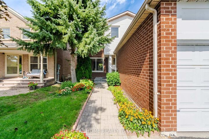 Property Photo:  236 Austin Drive  ON L3R 6N5 