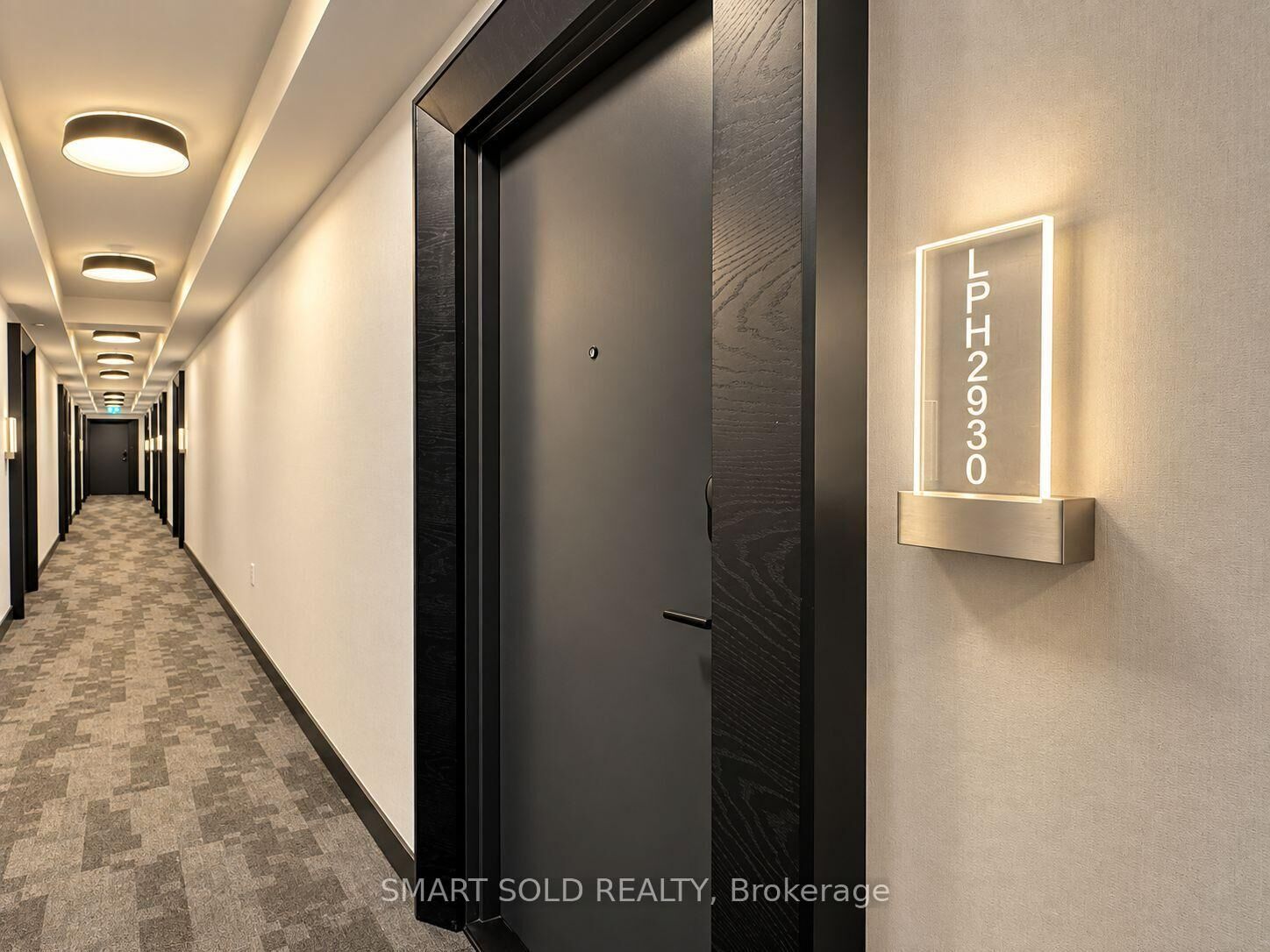 Property Photo:  135 Lower Sherbourne Street W Lph 2930  ON M5A 1Y4 
