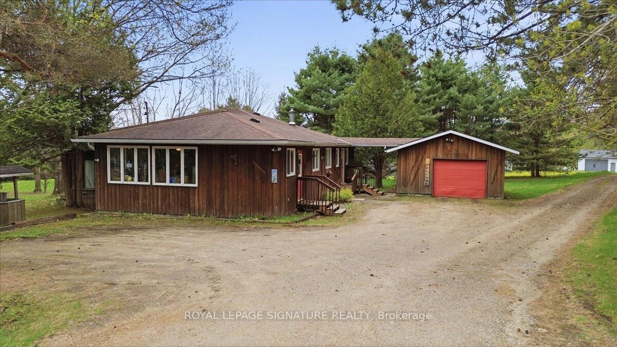 Property Photo:  2212-1 Highway 60 N/A  ON P1H 2J6 
