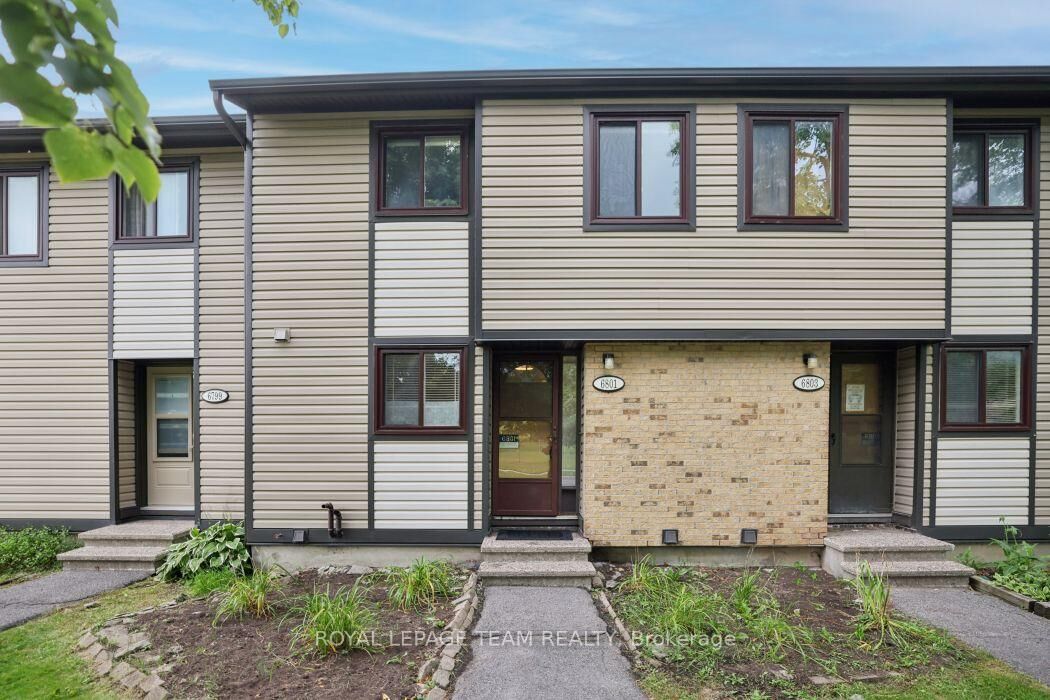 Property Photo:  6801 Bilberry Drive  ON K1C 2E8 