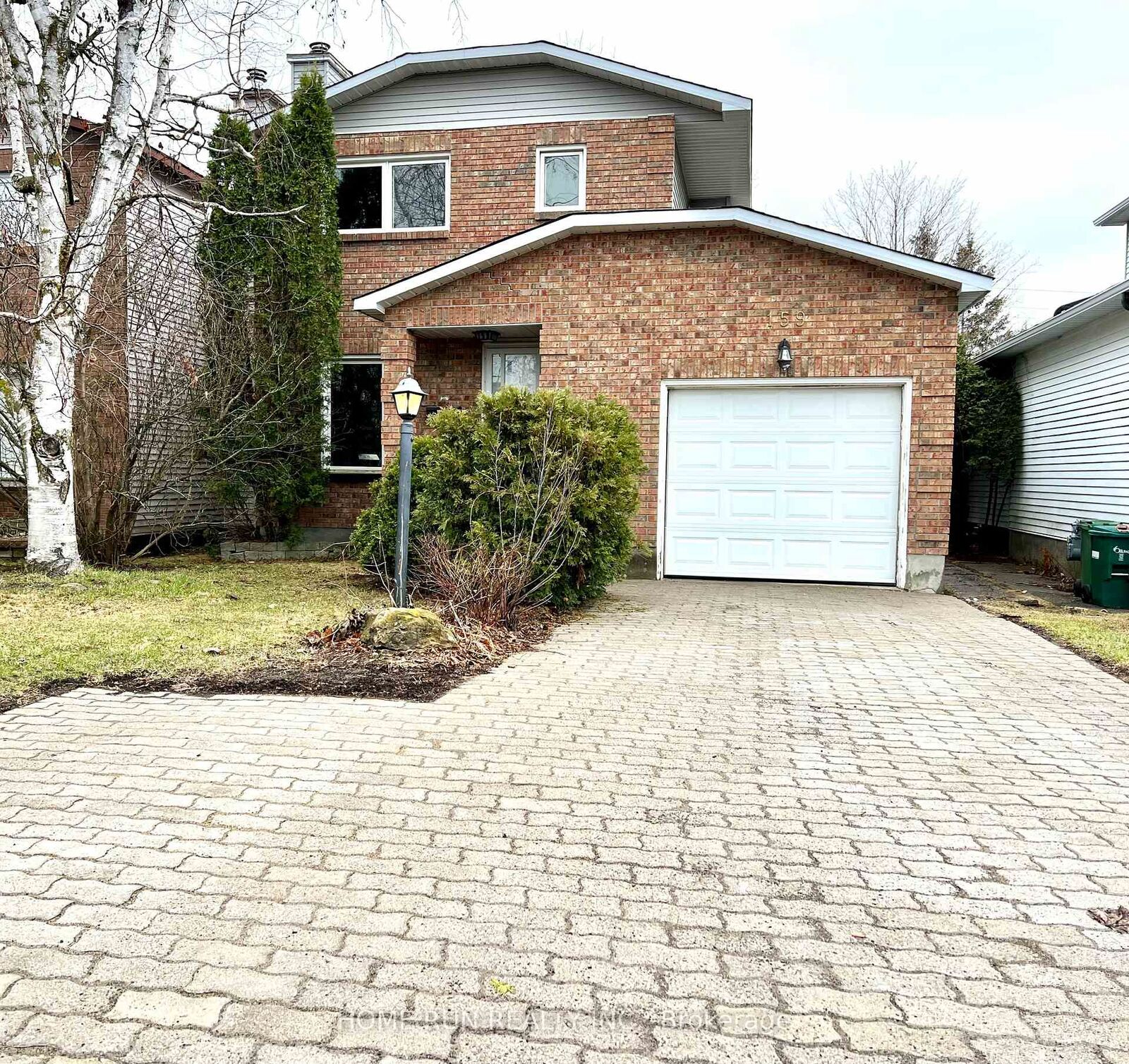 Property Photo:  159 Pheasant Run Drive  ON K2J 2R1 