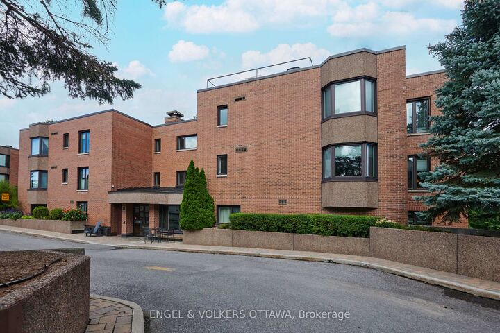 Property Photo:  257 Botanica Private 40  ON K1Y 4P8 