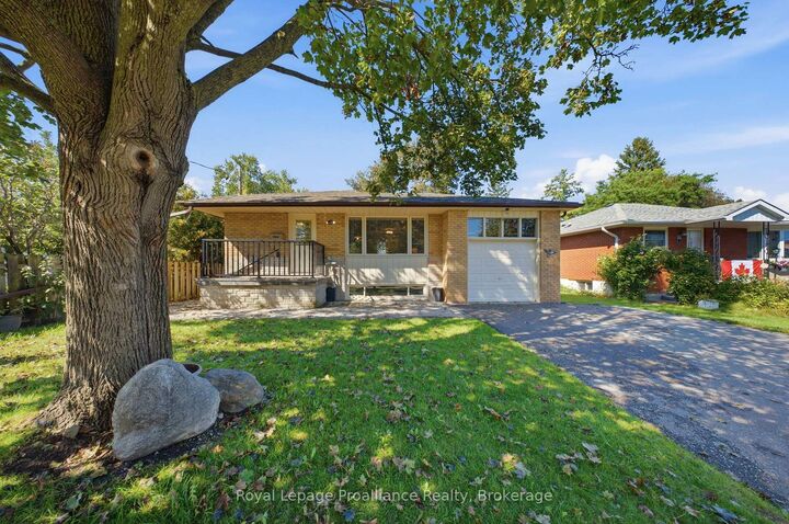 Property Photo: 400 Harris Street ON L1N 3C5