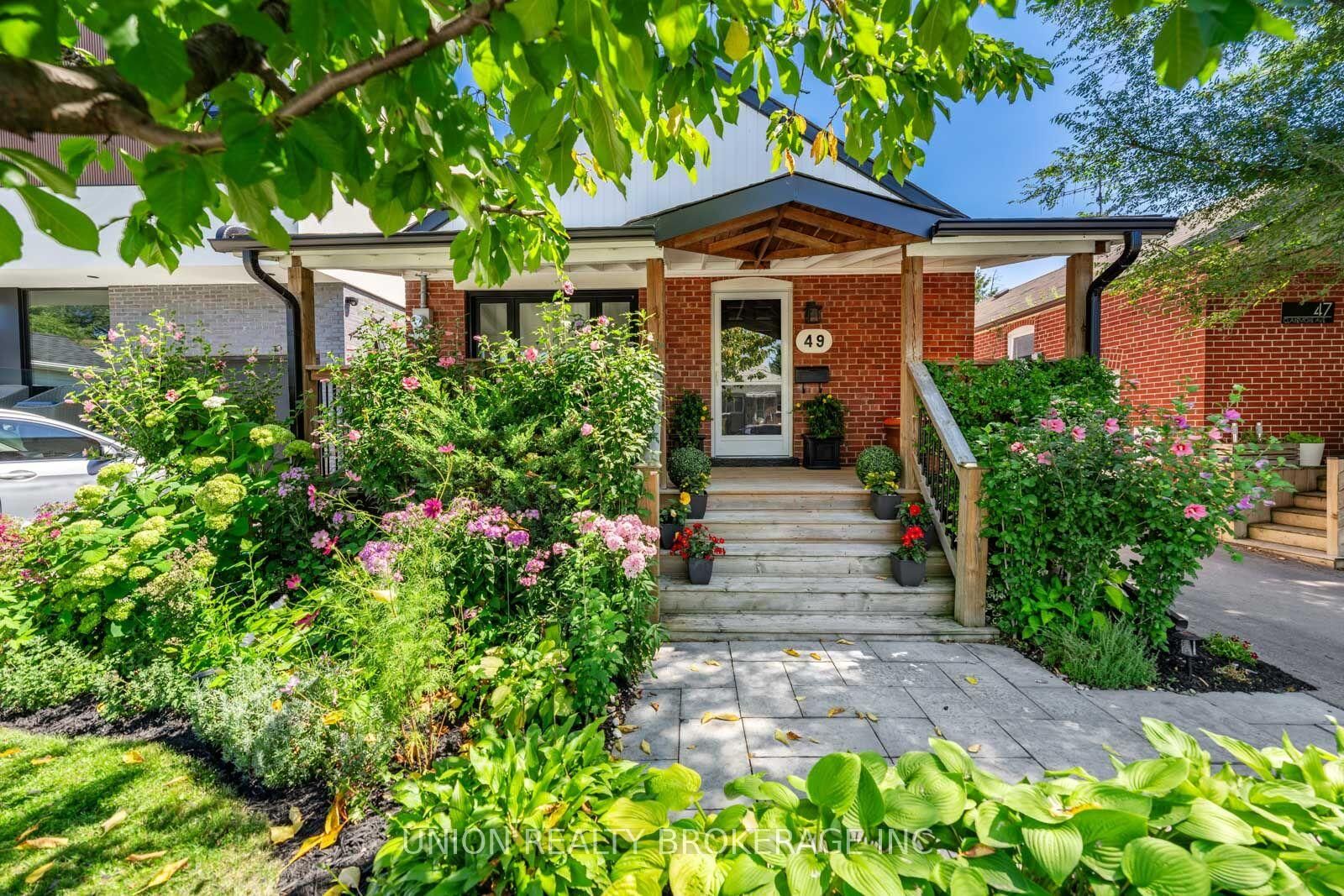 Property Photo:  49 Claremore Avenue  ON M1N 3S1 