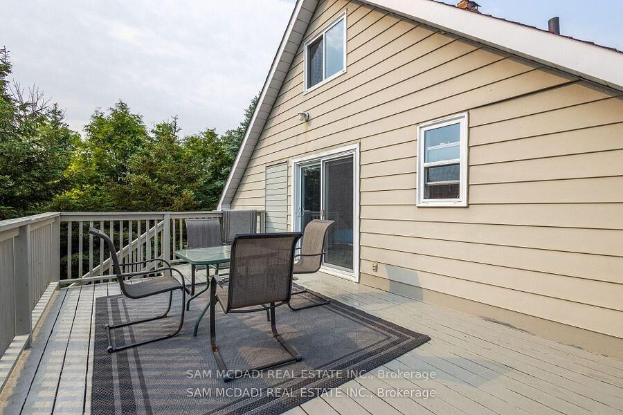 Property Photo:  14011 Trafalgar Road Upper  ON L7G 4S4 