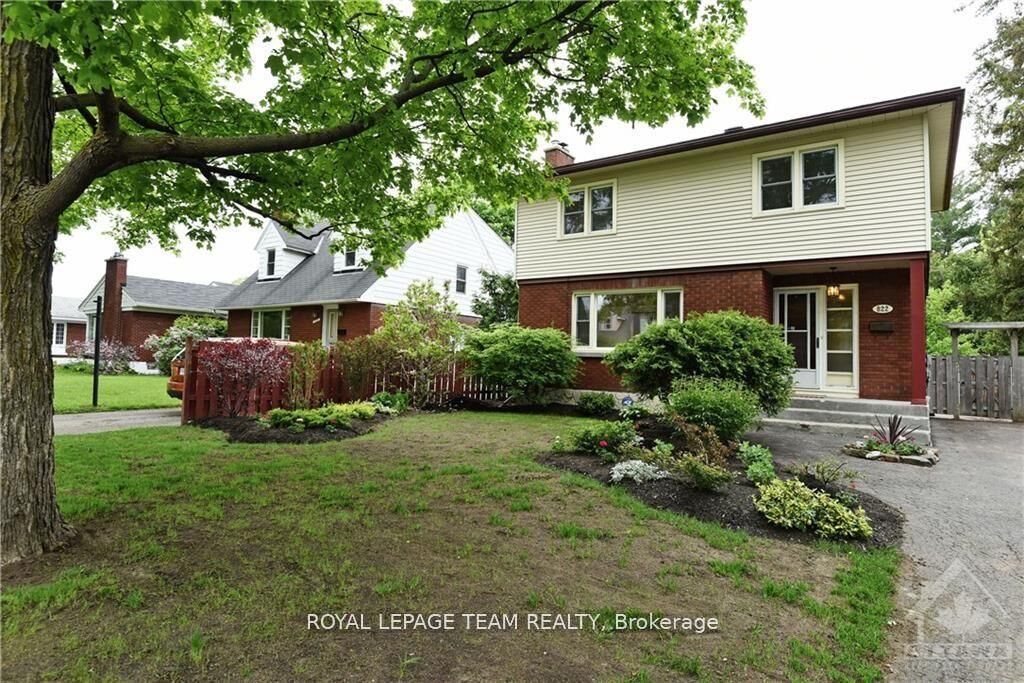 Property Photo:  822 Quinlan Road  ON K1G 1S1 