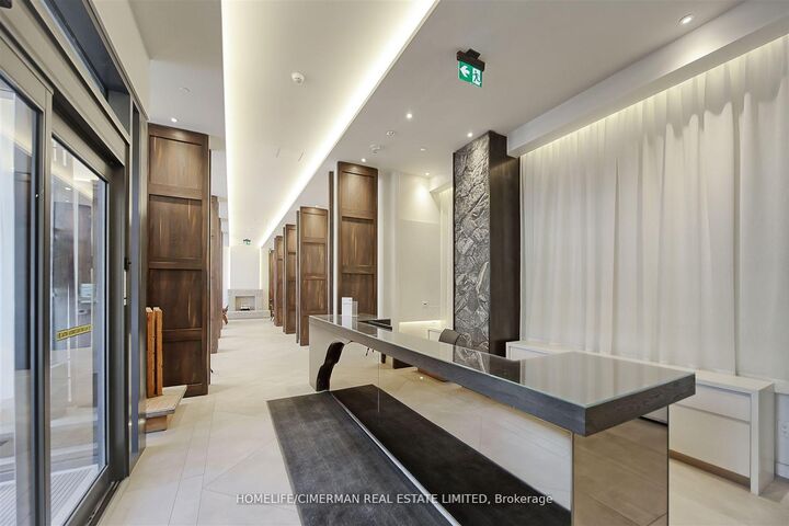 Property Photo:  425 Front Street E 604  ON M5A 0X2 