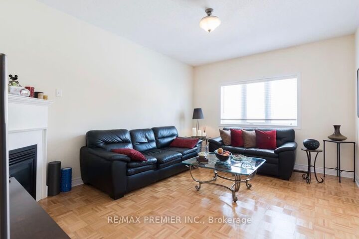 Property Photo:  144 Greenview Circle  ON L6A 0B6 