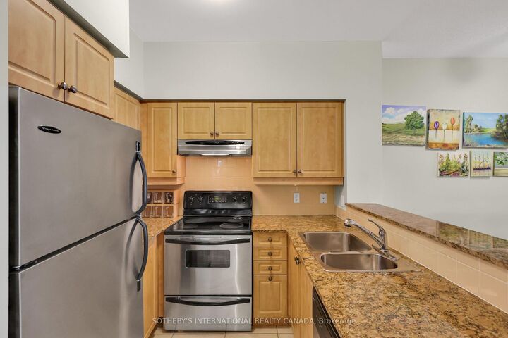 Property Photo:  481 Rosewell Avenue 407  ON M4R 2J1 