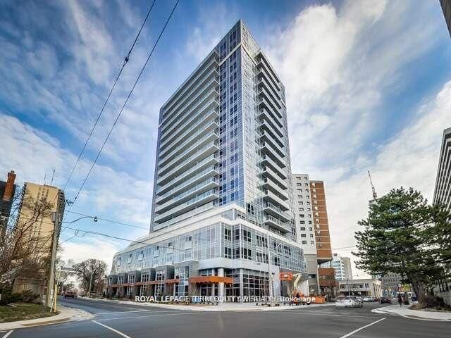 Property Photo:  58 Orchard View Boulevard 902  ON M4R 0A2 