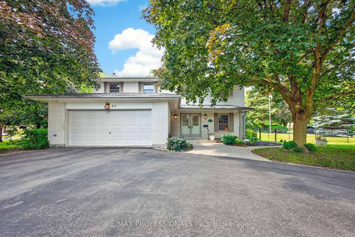 Property Photo:  24 Billy Joel Crescent  ON L3P 3C5 