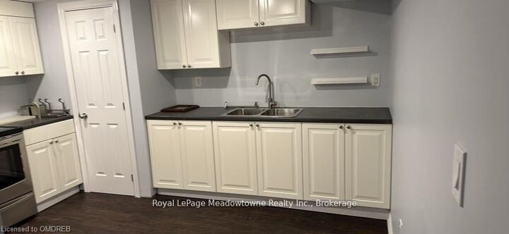Property Photo:  316 Tonelli Lane NE Basement A  ON L9T 0N8 