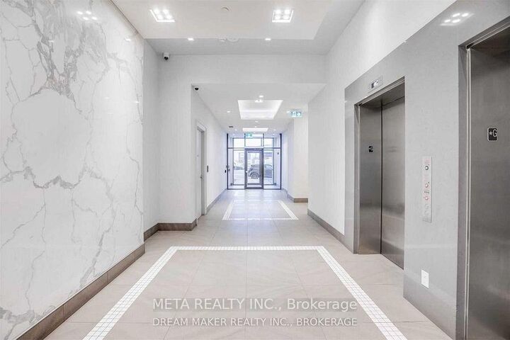 Property Photo:  16 McAdam Avenue 205  ON M6A 0C4 