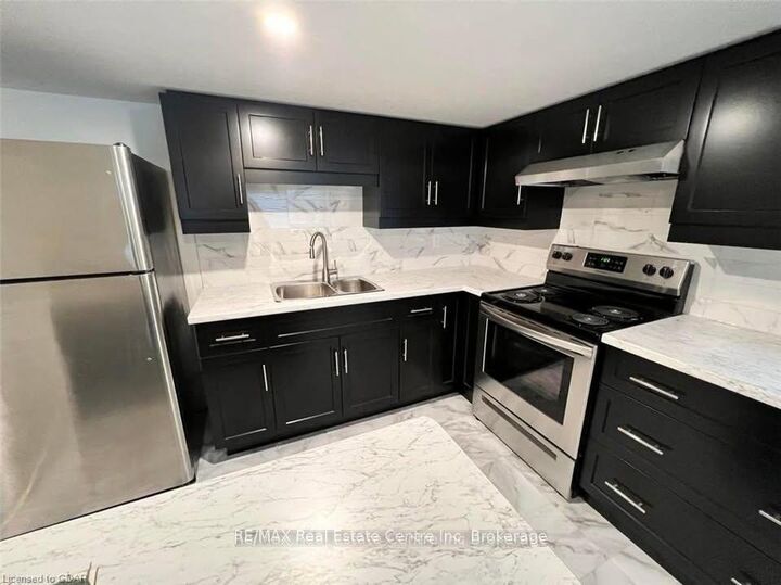 Property Photo:  11 Owens Way  ON N1L 1B3 