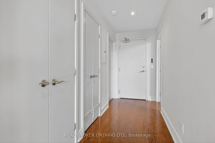 Property Photo:  345 St Denis Street 207  ON K1L 5J1 