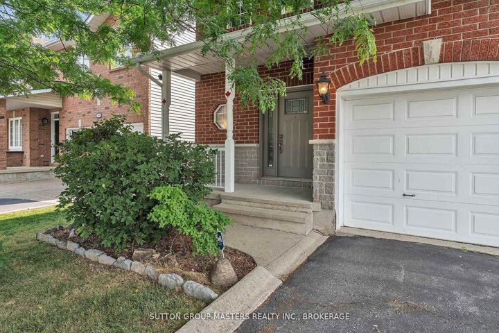 Property Photo:  384 Emerald Street  ON K7P 3E1 