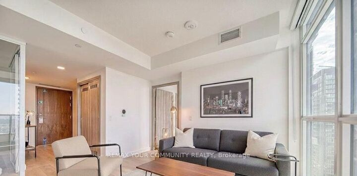 Property Photo: 38 Widmer Street 2510 ON M5V 0P7