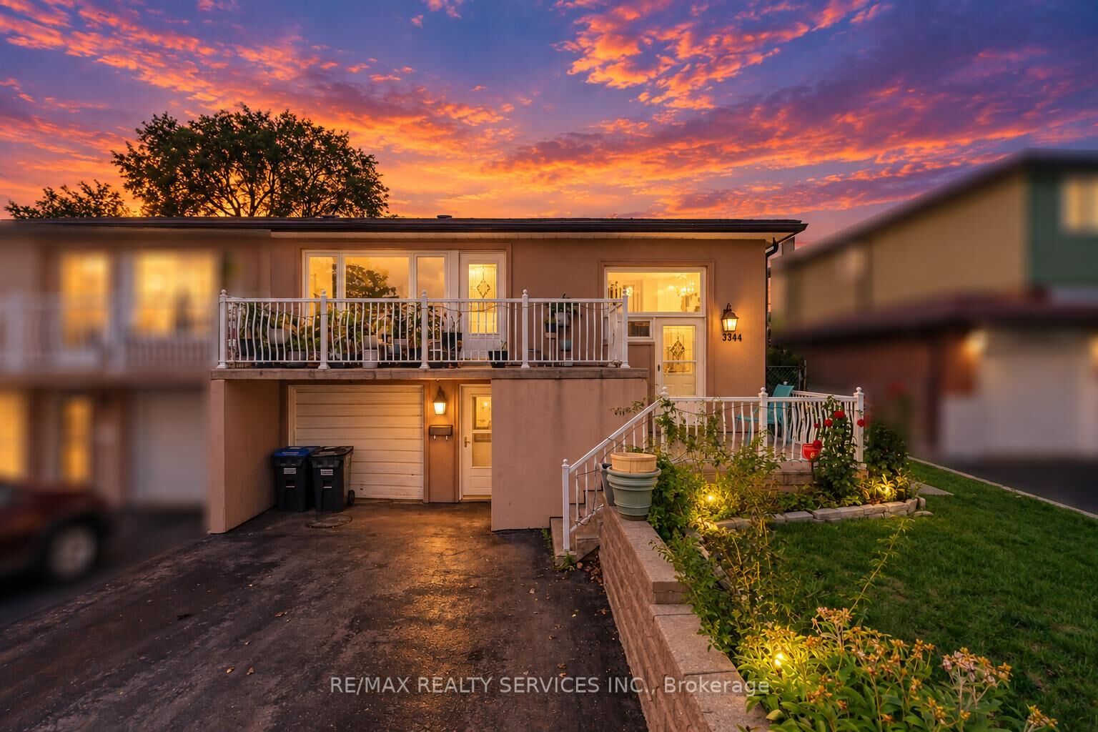 Property Photo:  3344 Chipley Crescent  ON L4T 2E2 