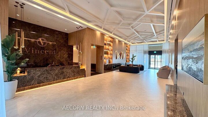 Property Photo:  21 Meadowdale Road 1509  ON L4K 0C7 
