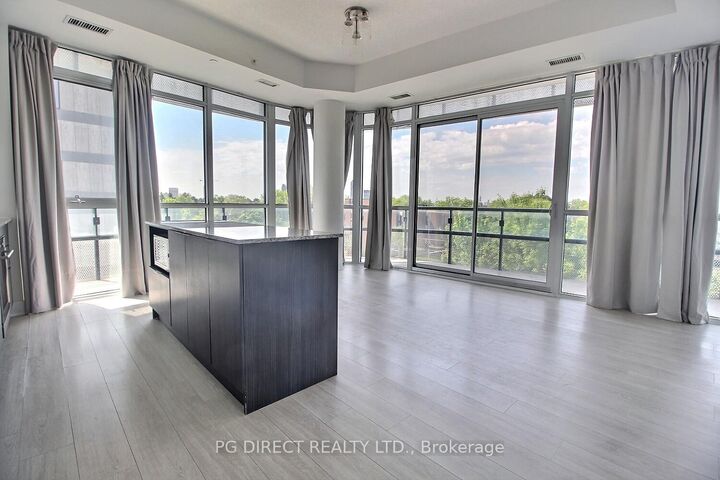 Property Photo:  99 The Donway N/A W 403  ON M3C 0N8 