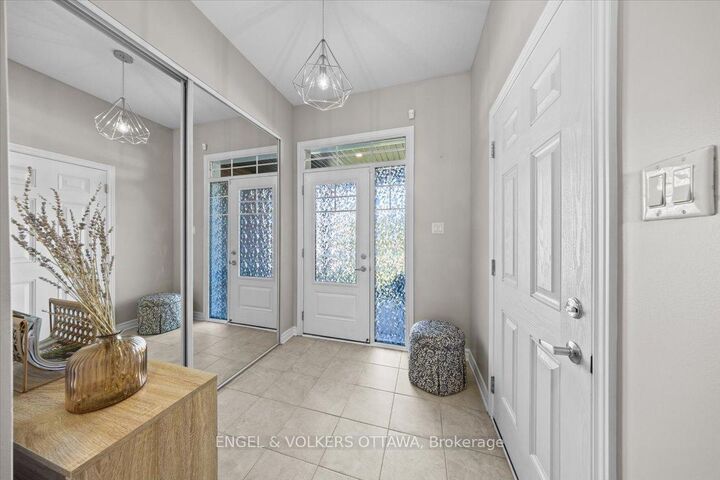 Property Photo:  508 Hyssop Street  ON K4A 1H5 
