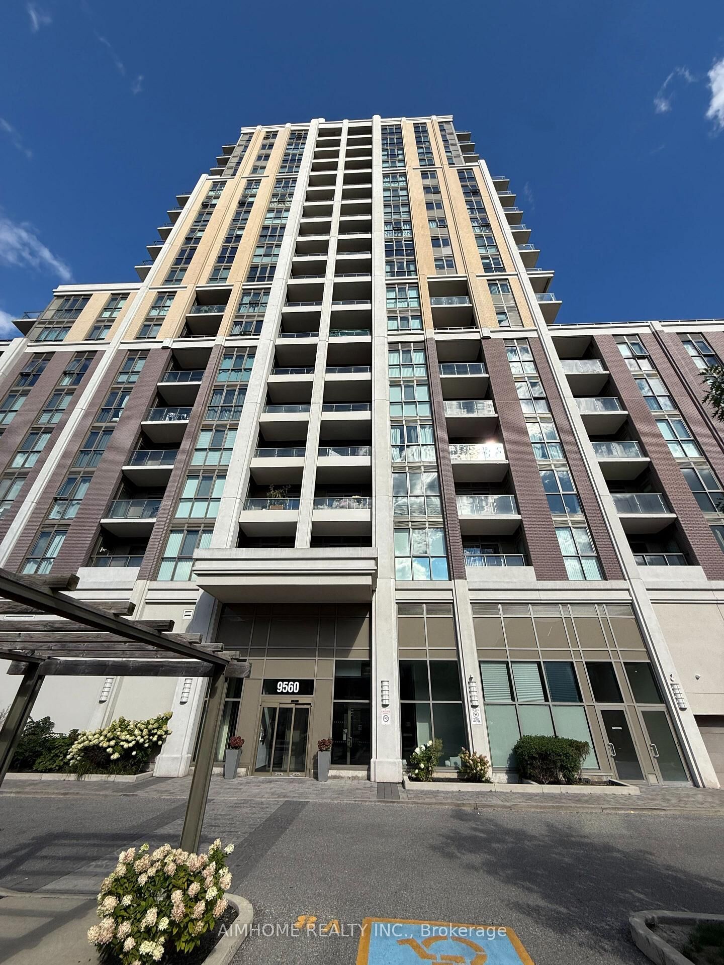 Property Photo:  9560 Markham Road 806  ON L6E 0T9 