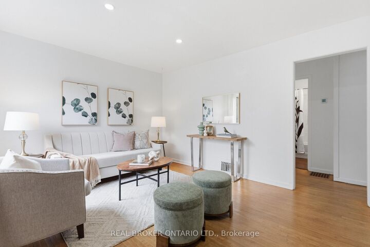 Property Photo: 78 Squires Avenue ON M4B 2R5