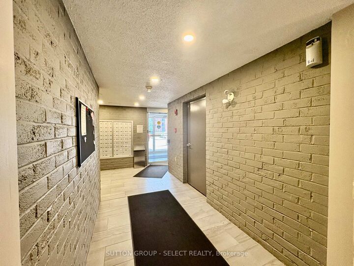 Property Photo: 148 Conway Drive 125 ON N6E 3N4