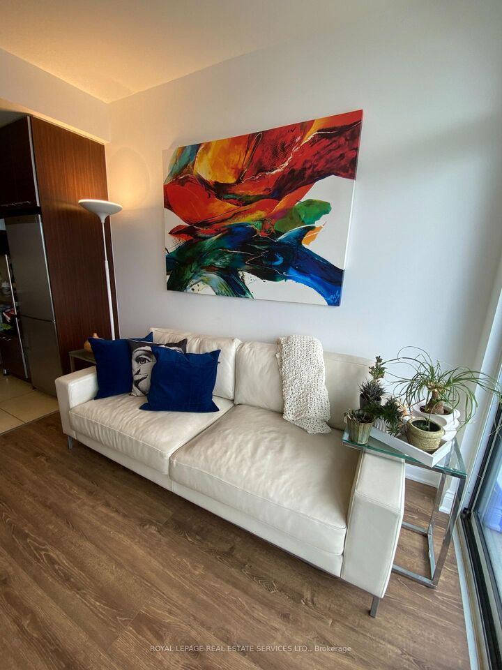 Property Photo:  1 Market Street 1605  ON M5E 0A2 