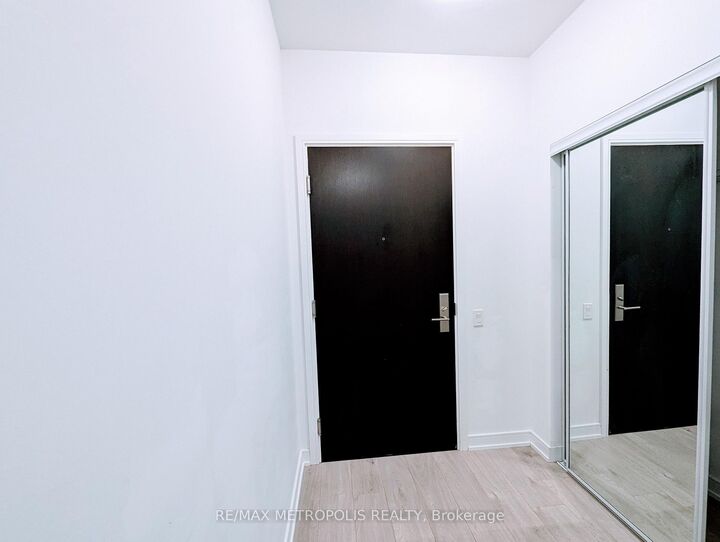 Property Photo:  8 Nahani Way 703  ON L4Z 0C6 