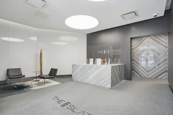 Property Photo:  199 Slater Street 1007  ON K1P 0C8 