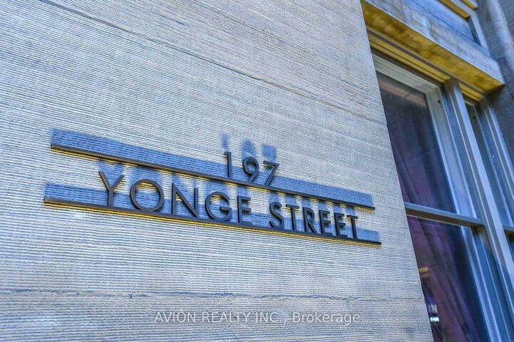Property Photo:  197 Yonge Street 4509  ON M5B 1M4 