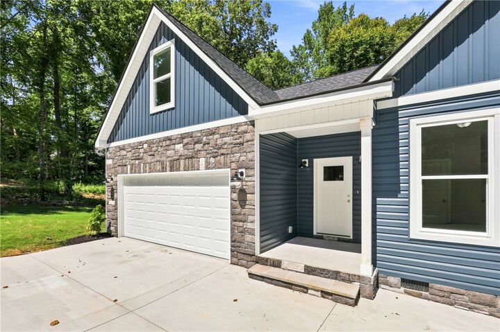 Property Photo:  216 W Halfway Branch Drive  SC 29691 