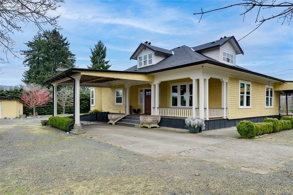 Property Photo:  4890 Wilson Rd  BC V9L 6L5 