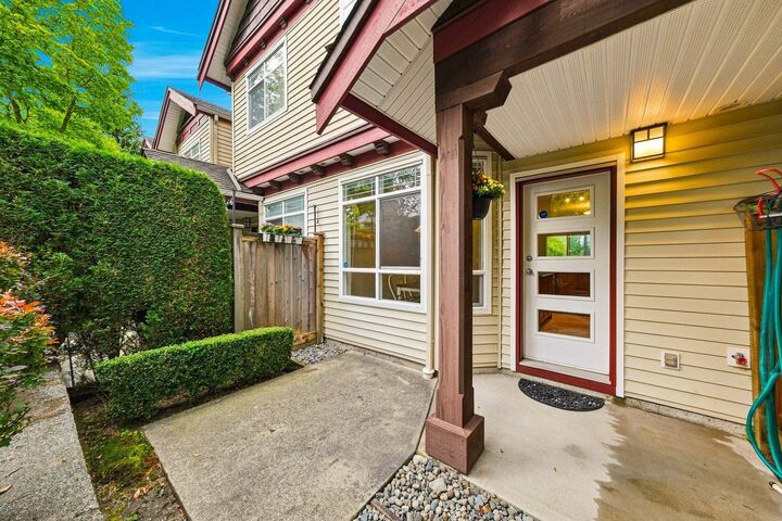 Property Photo: 15 Forest Park Way 27 BC V3H 5G7