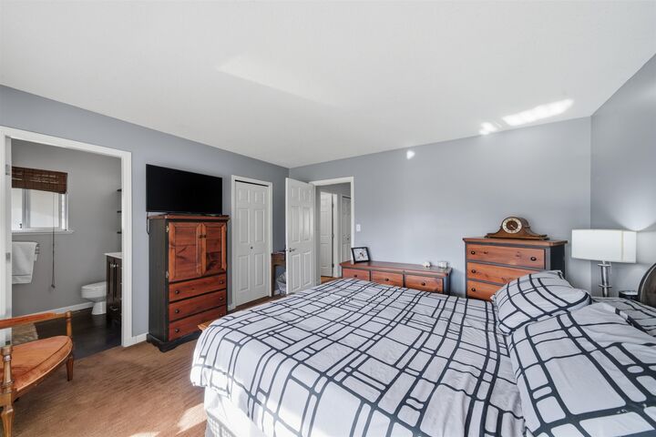 Property Photo:  4468 Graveley Street  BC V5C 3T8 