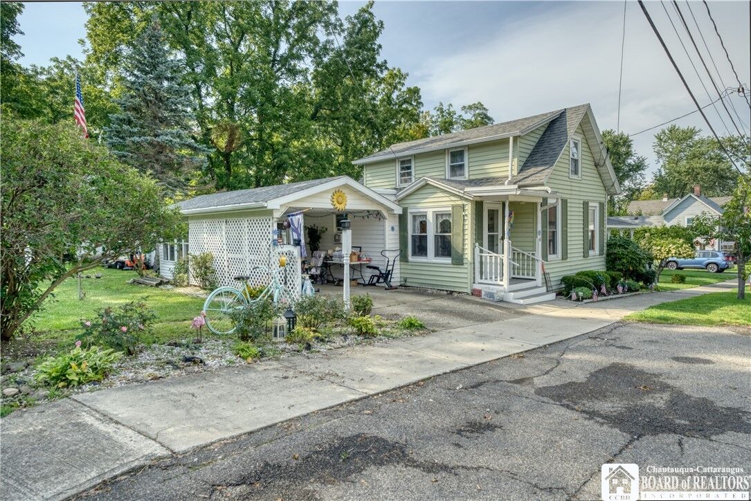 Property Photo:  4 Fay Street  NY 14716 