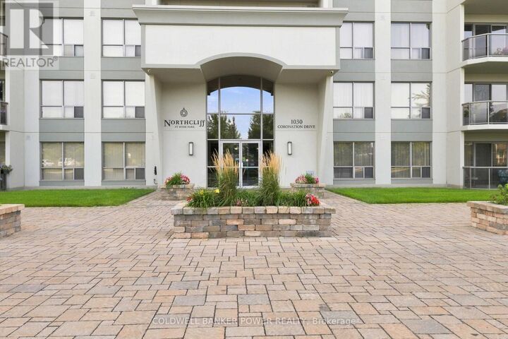 Property Photo:  1030 Coronation Drive 305  ON N6G 0G5 
