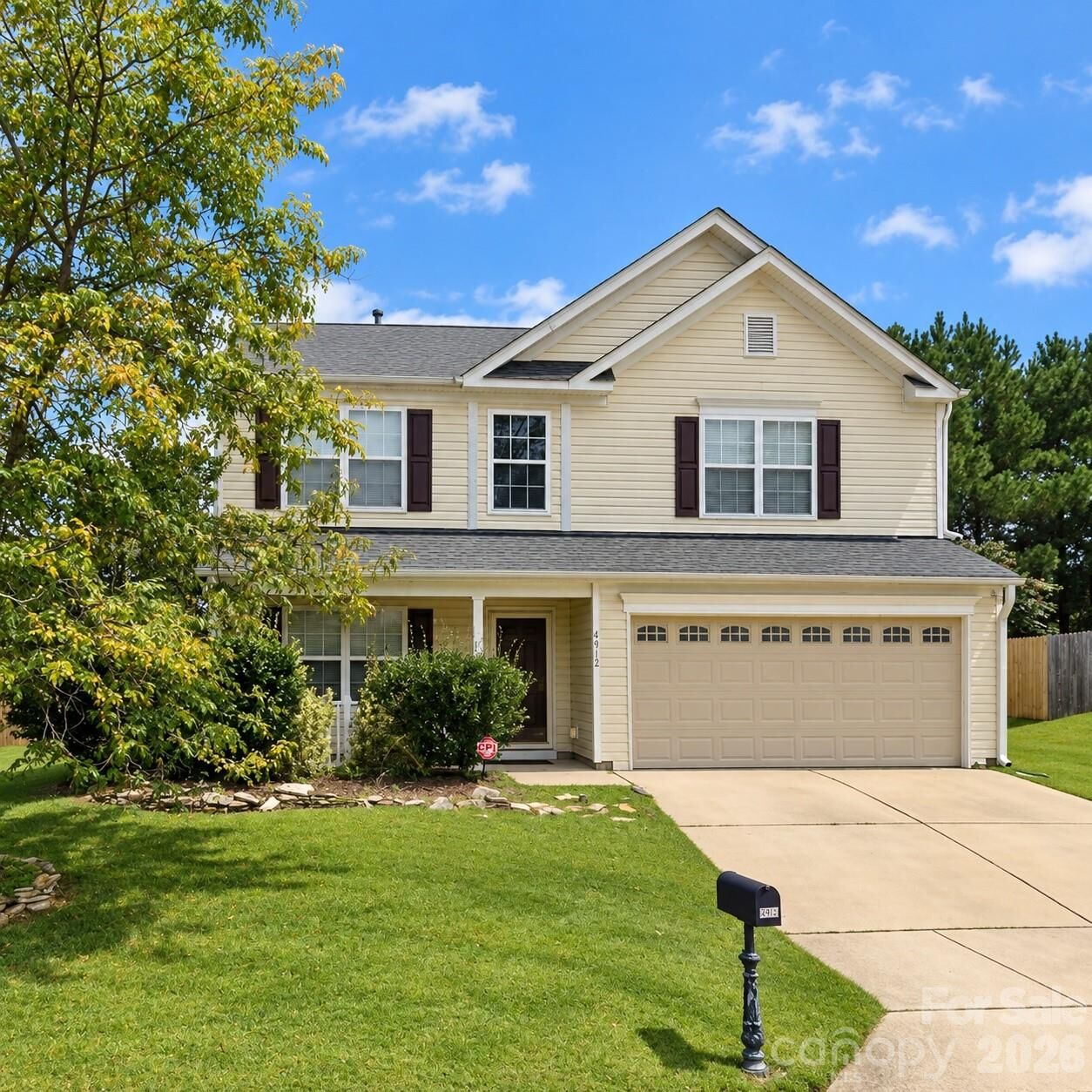 Property Photo:  4912 Alenja Lane  NC 27616 