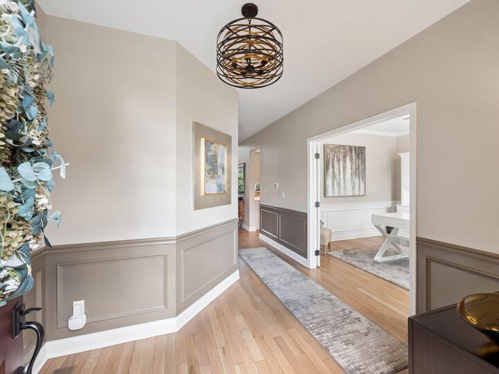 Property Photo: 5792 Trafalgar Lane OH 43016
