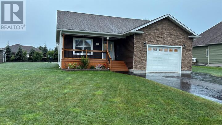 Property Photo:  35 Orchard Lane  NL A2N 1A6 