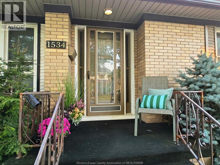 Property Photo:  1534 Pillette Road  ON N8Y 3C2 