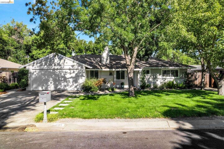 Property Photo: 1585 Violet CA 94523